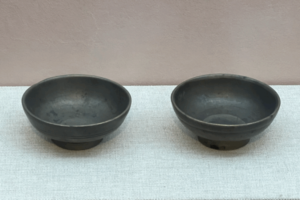 Minor Heat Magic: Ancient Chinese Ways to Beat the Heat Minor_Heat_Magic__Ancient_Chinese_Ways_to_Beat_the_Heat