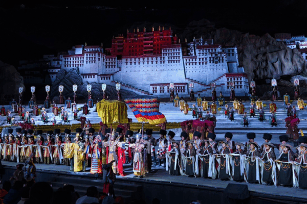 Outdoor Opera Reimagines Princess Wencheng’s Epic Tale Outdoor_Opera_Reimagines_Princess_Wencheng_s_Epic_Tale