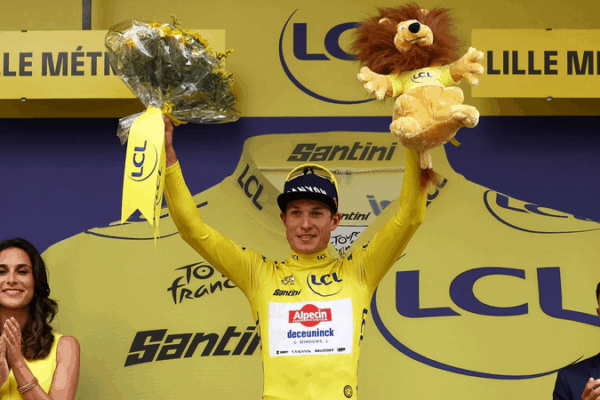 Philipsen Rockets to Tour de France Stage 1 Win! Philipsen_Rockets_to_Tour_de_France_Stage_1_Win_