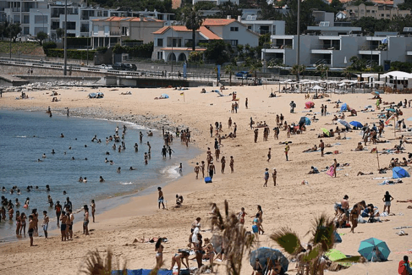 Portugal Heatwaves: A New Normal on the Horizon? Portugal_Heatwaves__A_New_Normal_on_the_Horizon_