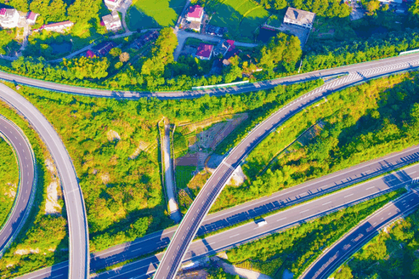 Roads Weave a Vibrant Future in Anhui’s Countryside Roads_Weave_a_Vibrant_Future_in_Anhui_s_Countryside
