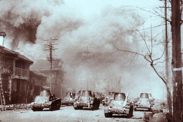 Scholars_Urge_Japan_to_Confront_Its_Wartime_Past