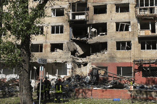 Spokesperson Urges Peaceful Resolution for Ukraine Crisis Spokesperson_Urges_Peaceful_Resolution_for_Ukraine_Crisis