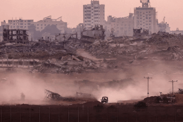 Trump Urges Ceasefire as Israel Expands Gaza Offensive Trump_Urges_Ceasefire_as_Israel_Expands_Gaza_Offensive