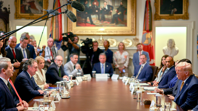 Trump_s_Tariff_Deadline__What_It_Means_for_Global_Trade - Namaste Headlines Trump_s_Tariff_Deadline__What_It_Means_for_Global_Trade