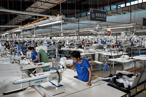 Trump’s Tariff Twist: New Vietnam Trade Deal Unveiled Trump_s_Tariff_Twist__New_Vietnam_Trade_Deal_Unveiled
