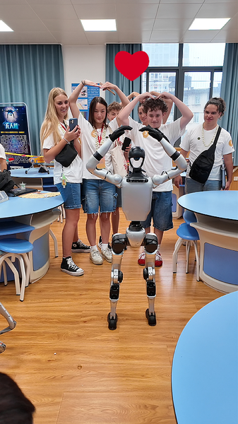 U_S__Choir___Robots__A_Futuristic_Cultural_Jam_in_Fuzhou__poster - Namaste Headlines U_S__Choir___Robots__A_Futuristic_Cultural_Jam_in_Fuzhou_ video poster