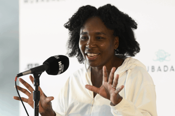 Venus Williams Smashes Her Comeback and Hopes for Serena to Join Venus_Williams_Smashes_Her_Comeback_and_Hopes_for_Serena_to_Join