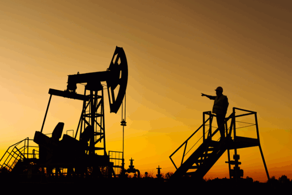Oil Slips 📉 as IEA Boosts Supply Forecast Ahead of Trump-Putin Meet Oil Slips 📉 as IEA Boosts Supply Forecast Ahead of Trump-Putin Meet