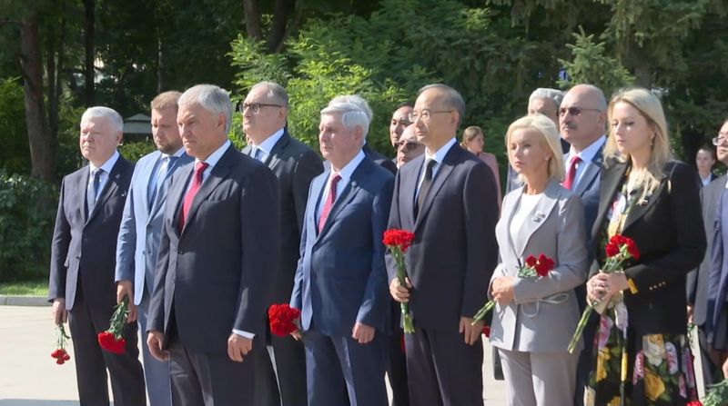 Russia’s Duma Chief Honors Soviet Pilots in Changchun video poster