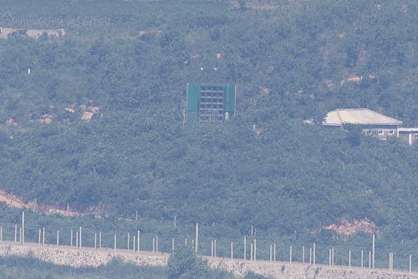 DPRK Keeps Border Loudspeakers, Seoul’s Hopes Dashed DPRK Keeps Border Loudspeakers, Seoul’s Hopes Dashed