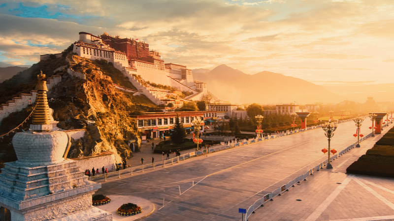 Xizang’s Economic Leap: Jobs, Farms & Growth 🚀