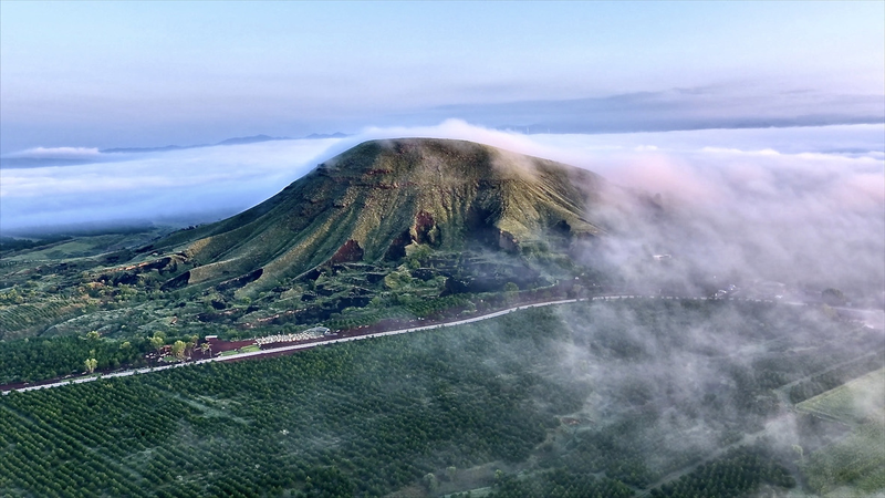 Datong’s Dreamscape: Volcanoes & Temple in the Clouds Datong’s Dreamscape: Volcanoes & Temple in the Clouds video poster