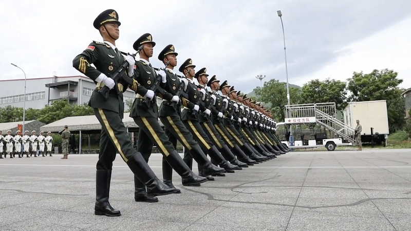 China’s Elite Honor Guards Gear Up for September 3 Parade video poster