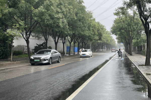 Beijing Heavy Rainstorm: 82,000 Evacuated Amid Urgent Alert Beijing_Heavy_Rainstorm__82_000_Evacuated_Amid_Urgent_Alert