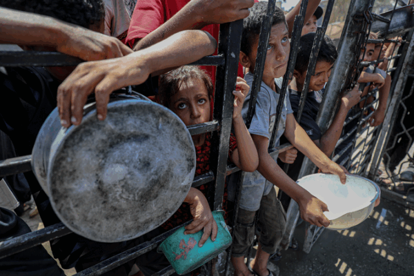 Egypt Sends Fresh Aid to Gaza Amid Devastating Famine Egypt_Sends_Fresh_Aid_to_Gaza_Amid_Devastating_Famine