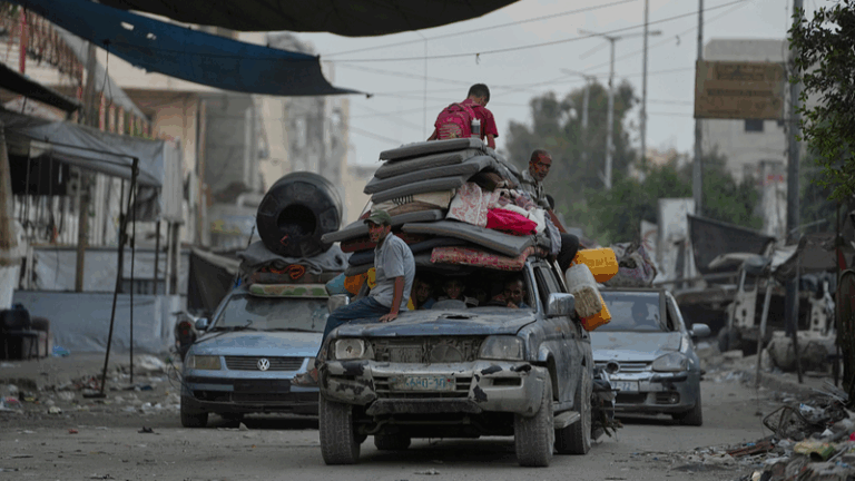 Families_Flee_as_Israeli_Forces_Advance_into_Gaza_City