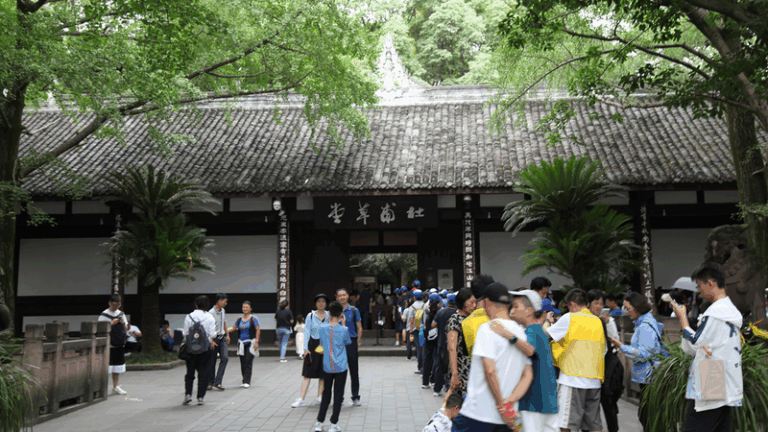 GB2KJUEB9G45NXP49OP1 - Namaste Headlines Step into Poetry: Explore Du Fu Thatched Cottage in Chengdu 🌿✍️