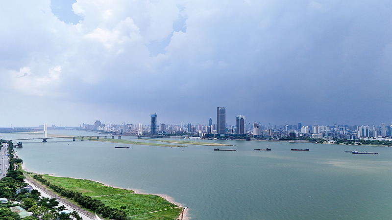 Live: Nanchang's Qiushui Square Musical Fountain 🌆💦 video poster