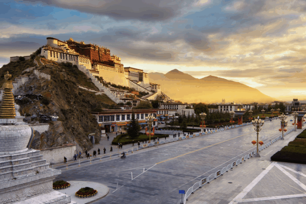 Xizang’s 60-Year Rebirth: From 90% Poverty to a Blossoming Plateau Xizang’s 60-Year Rebirth: From 90% Poverty to a Blossoming Plateau video poster