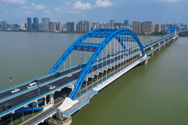 Hangzhou’s Fuxing Bridge: Modern Marvel Over Qiantang River Hangzhou’s Fuxing Bridge: Modern Marvel Over Qiantang River video poster