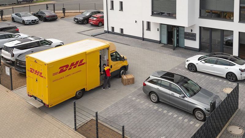 Global_Postal_Operators_Pause_US_Shipments_as_De_Minimis_Relief_Ends