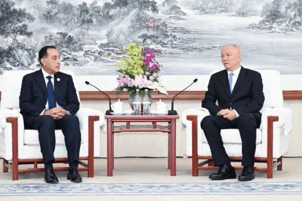 Cai Qi Meets Egypt’s PM at SCO Summit to Boost 70-Year Ties Cai Qi Meets Egypt’s PM at SCO Summit to Boost 70-Year Ties