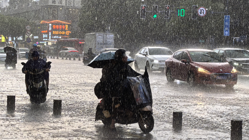 Heavy_Rain___Storm_Warnings_Impact_10__Chinese_Provinces - Namaste Headlines Heavy_Rain___Storm_Warnings_Impact_10__Chinese_Provinces