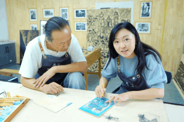 How Yan’an’s Woodcuts Became Powerful Weapons of War How_Yan_an_s_Woodcuts_Became_Powerful_Weapons_of_War video poster