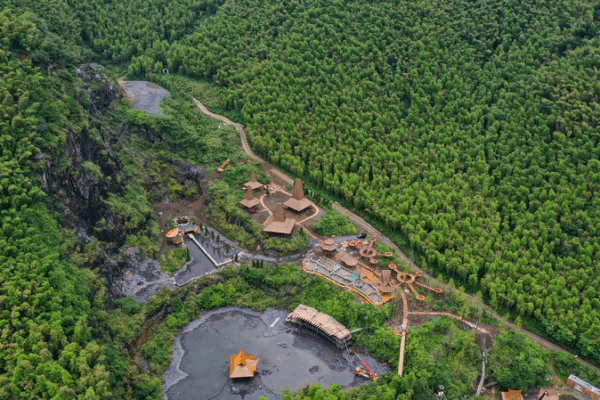 How Yucun Village Turned Dusty Quarries into Eco-Tourism Gold How_Yucun_Village_Turned_Dusty_Quarries_into_Eco_Tourism_Gold