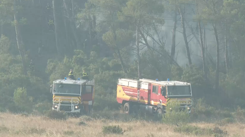 Huge_Wildfire_in_Southern_France_Forces_Evacuations video poster