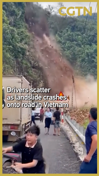JEQZIYRHULZETAYNK634 - Namaste Headlines Vietnam Highway 4G Landslide Sends Drivers Scattering—No Injuries video poster