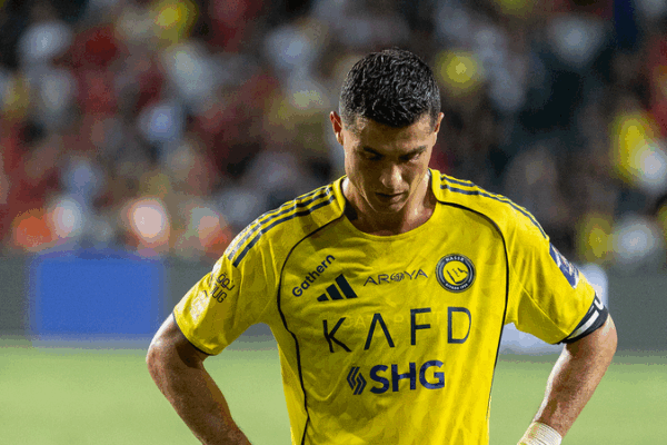 Ronaldo Hits 100th Club Goal as Al Nassr Fall in Saudi Super Cup Thriller! Ronaldo_Hits_100th_Club_Goal_as_Al_Nassr_Fall_in_Saudi_Super_Cup_Thriller_