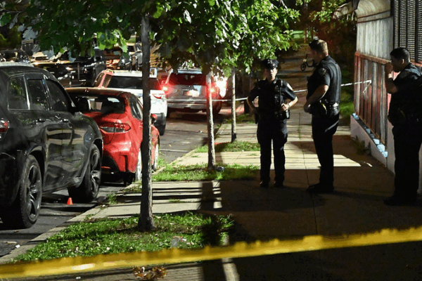 Tragedy at NYC Back-to-School Hoops Game: 1 Dead, 4 Injured Tragedy_at_NYC_Back_to_School_Hoops_Game__1_Dead__4_Injured