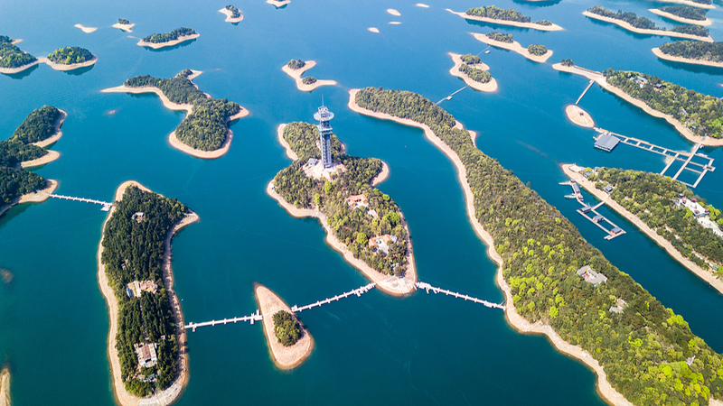 Tranquil_Escape_at_Lushan_s_West_Sea_Oasis video poster