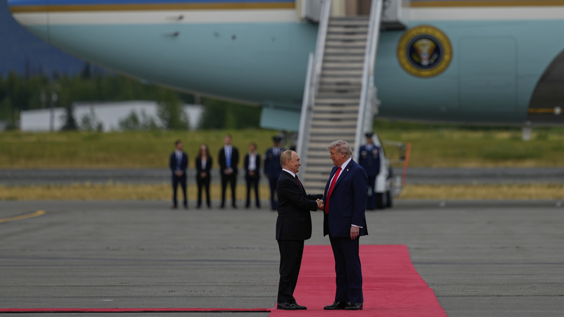 Trump-Putin Alaska Talks: No Ukraine Ceasefire, Hopes on Hold Trump_Putin_Alaska_Talks__No_Ukraine_Ceasefire__Hopes_on_Hold