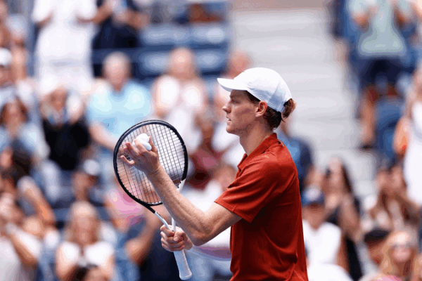 Sinner and Swiatek Power Into US Open Third Round 🎾 Sinner and Swiatek Power Into US Open Third Round 🎾