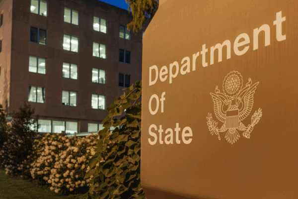 US Cancels 6,000+ Student Visas in Immigration Crackdown US_Cancels_6_000__Student_Visas_in_Immigration_Crackdown