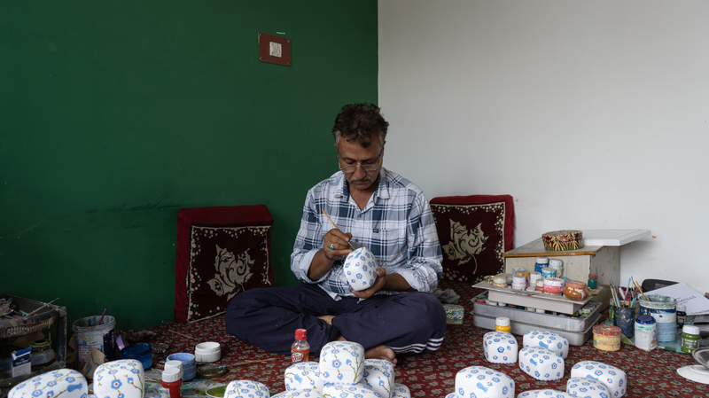 U.S. 50% Tariff Puts Kashmir Handicrafts at Risk U_S__50__Tariff_Puts_Kashmir_Handicrafts_at_Risk