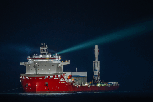 Smart Dragon-3 Rocket Soars from Shandong Coast with Geely-04 Satellites 🚀 Smart Dragon-3 Rocket Soars from Shandong Coast with Geely-04 Satellites 🚀