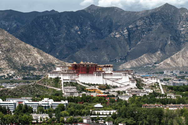 Xi Marks 60 Years of the Xizang Autonomous Region with Grand Lhasa Gathering Xi_Marks_60_Years_of_the_Xizang_Autonomous_Region_with_Grand_Lhasa_Gathering