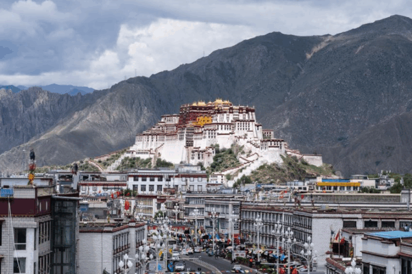 Xizang’s 60-Year Leap: From Himalayan History to High-Tech Hub 🚄📱 Xizang’s 60-Year Leap: From Himalayan History to High-Tech Hub 🚄📱