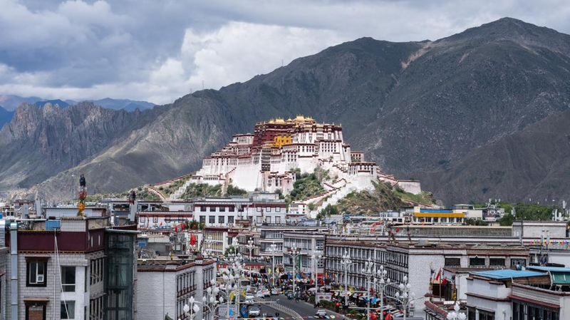 Y7HWXC54R44UY707QWMZ - Namaste Headlines Xizang’s 60-Year Leap: From Himalayan History to High-Tech Hub 🚄📱