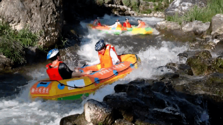 Yichang_Rafting_Adventure_Makes_Waves_in_Summer_Tourism video poster