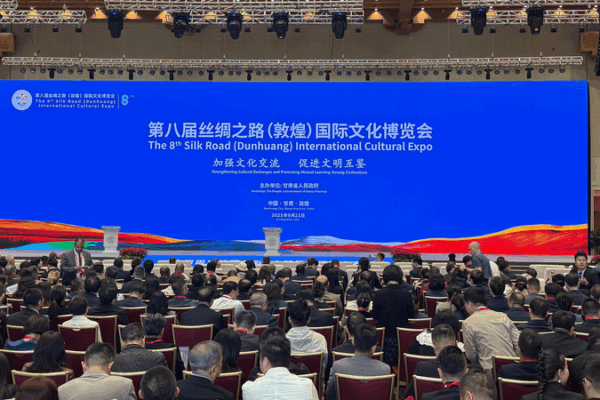 Silk Road Expo in Dunhuang Brings Global Cultures Together 🌏✨ Silk Road Expo in Dunhuang Brings Global Cultures Together 🌏✨