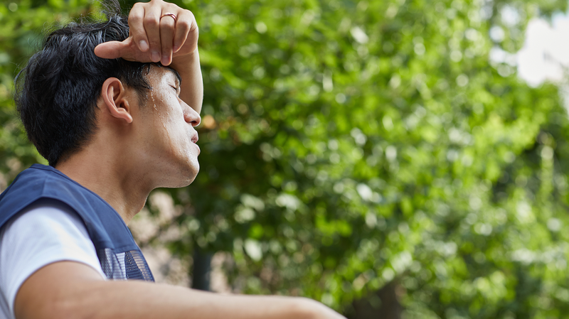 Heatstroke Alert: The Silent Summer Threat & How to Beat It ☀️💪