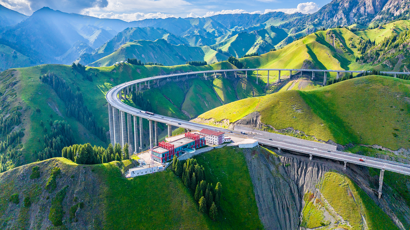 Xinjiang’s Epic Glow-Up: From Silk Road Outpost to Global Trade Hub