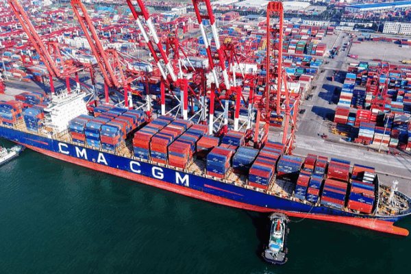 Chinese Mainland Trade Surges 3.5% to 29.6T Yuan in Jan–Aug Chinese Mainland Trade Surges 3.5% to 29.6T Yuan in Jan–Aug