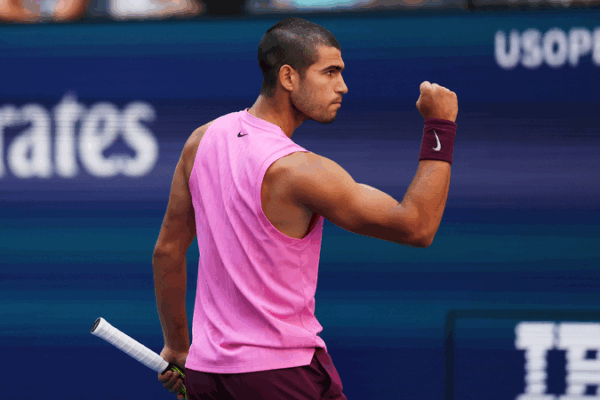 Alcaraz Powers into US Open Quarters; Krejcikova Pulls Off Epic Escape Alcaraz_Powers_into_US_Open_Quarters__Krejcikova_Pulls_Off_Epic_Escape