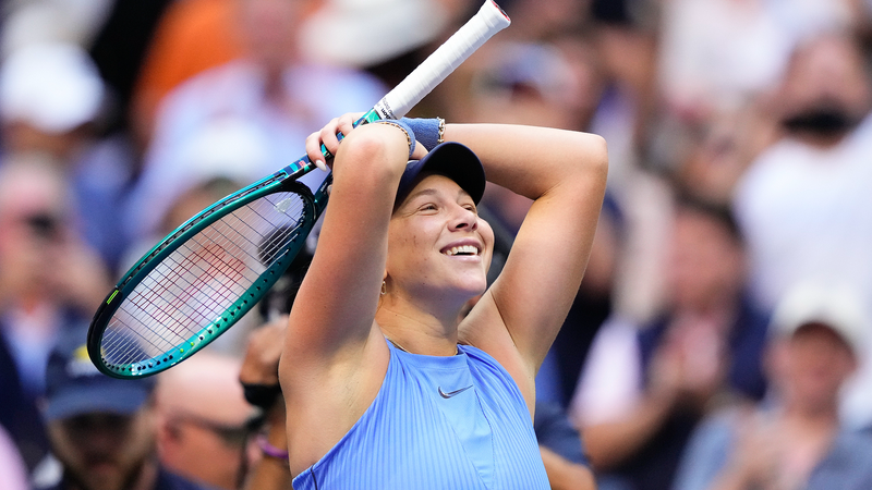 Anisimova_Stuns_Swiatek__Sets_Up_Osaka_Showdown_at_US_Open